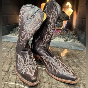 Tony Lama  Women's western Boots - fantastic shape